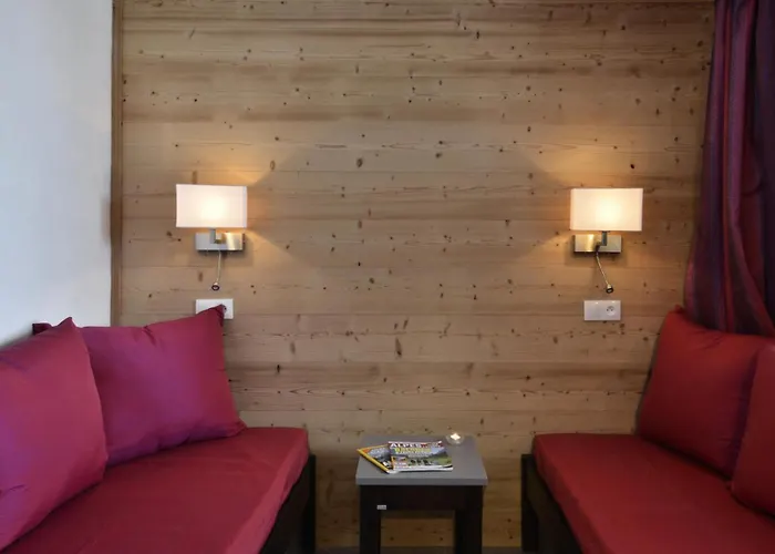 3000 - Divisible - Pied Des Pistes - Vue Vallee Mae-7122 * 拉普拉涅